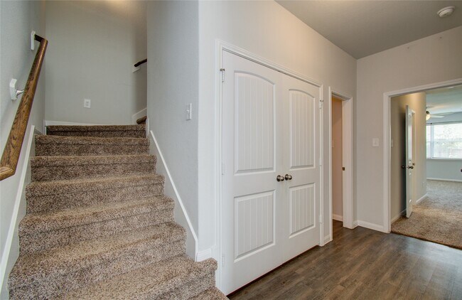 Building Photo - 3504 Cannon Dr