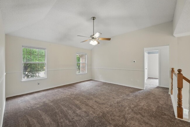 Building Photo - 2521 Timber Ridge Ln