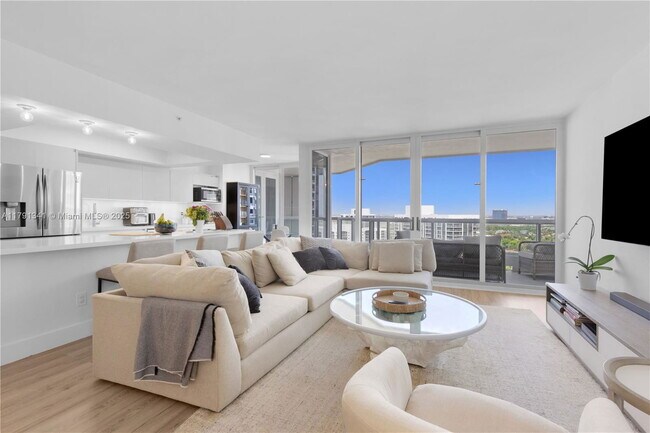 Building Photo - 21055 Yacht Club Dr