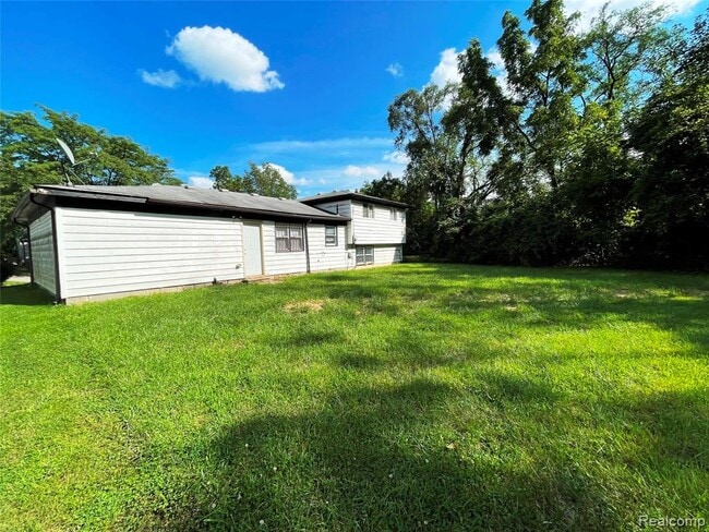 Building Photo - 3574 Irene St