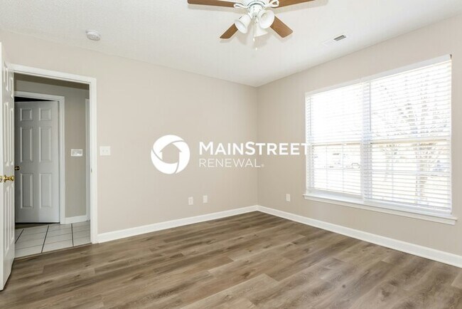Building Photo - 3 Bedroom Pet-Friendly Home in CHARLOTTE, ...