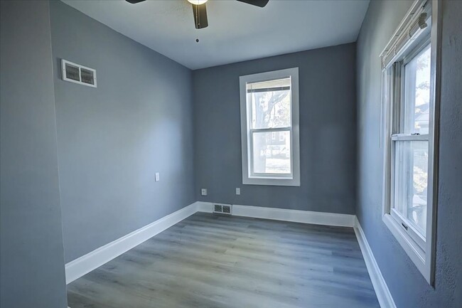 Building Photo - beautifully renovated 1922 bungalow in the...