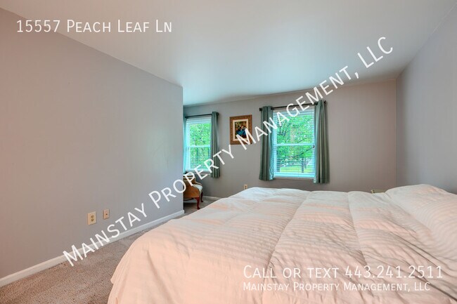 Building Photo - 15557 Peach Leaf Ln