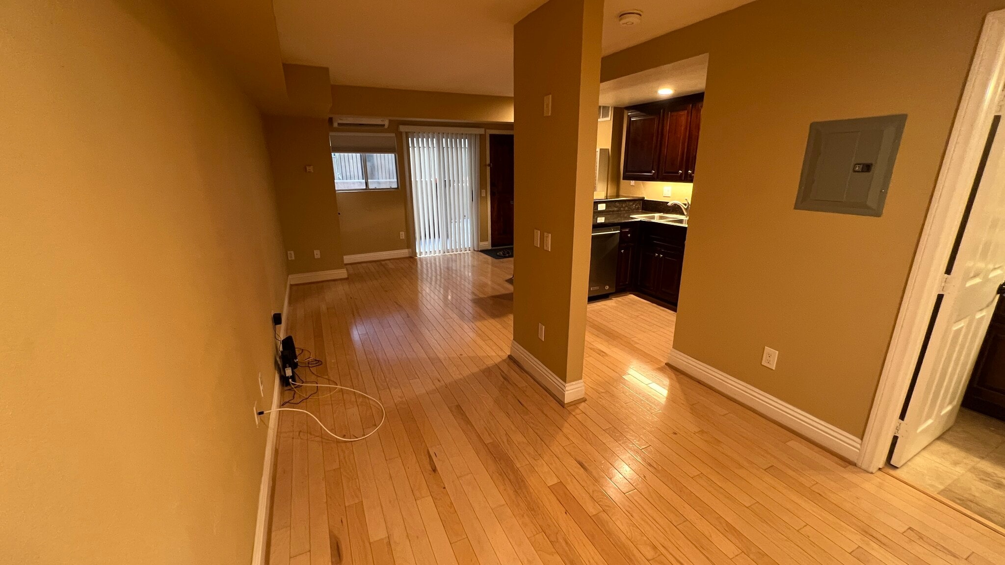 Building Photo - 3927 Nobel Dr