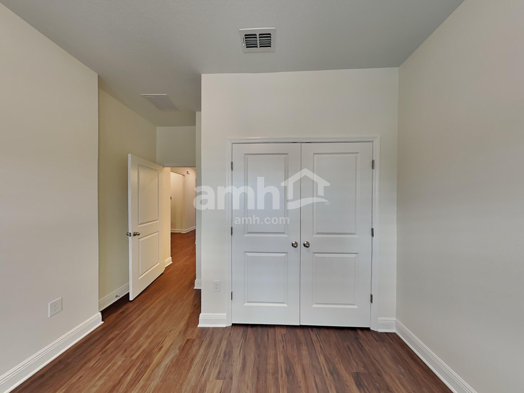 Building Photo - 964 Heavenly Dr