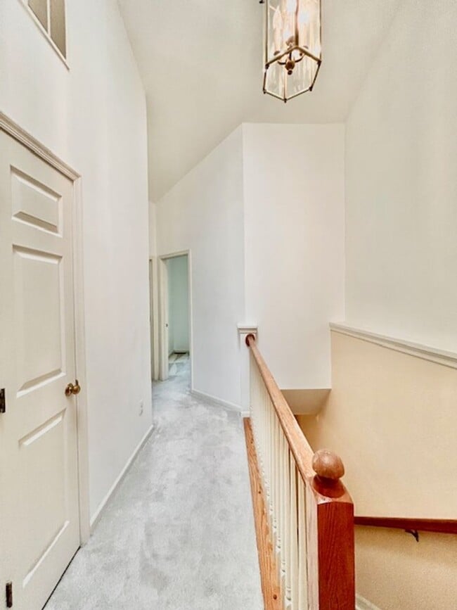 Building Photo - 7503 Westmore Dr