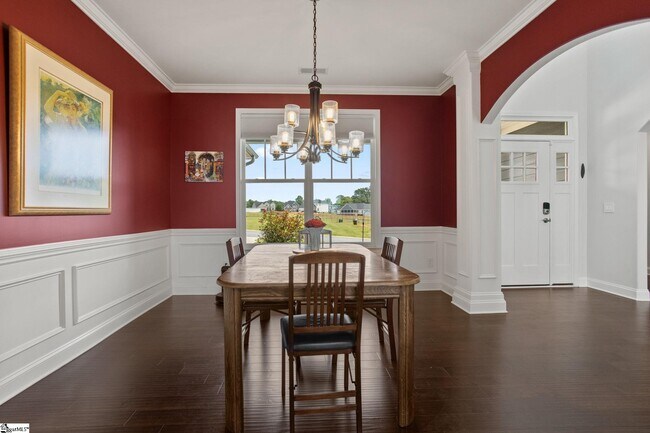 Building Photo - 222 Montview Cir