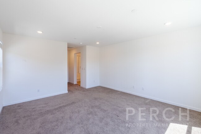 Building Photo - 24473 Sonieta Ct