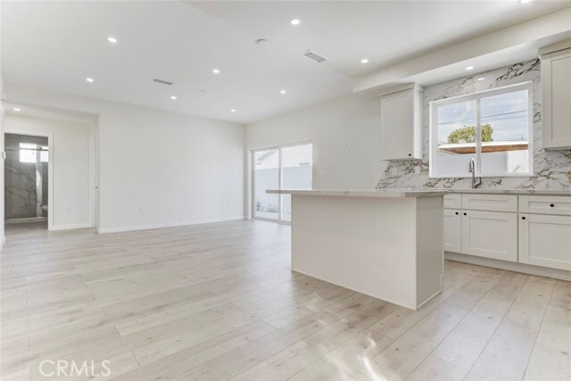 Building Photo - 7408 Radford Ave