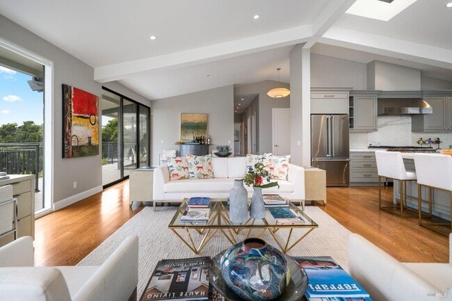 Building Photo - 30 Eucalyptus Rd