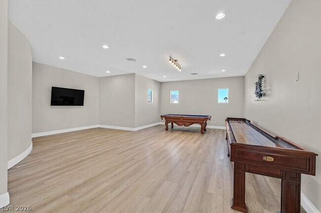 Building Photo - 5790 Aspen Falls Cir