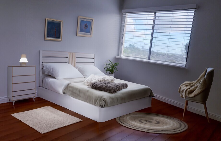 Building Photo - 6050 Canterbury Dr