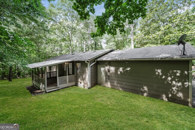 Building Photo - 7970 Norris Lake Rd