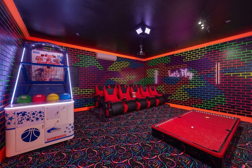 Building Photo - 834 Golden Bear Dr