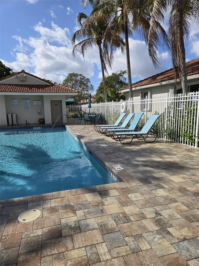 Building Photo - 821 NW 130th Ave