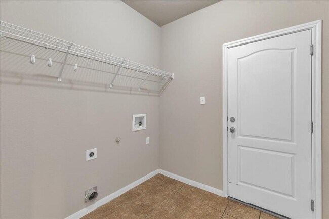 Building Photo - 3504 Dolomite Trail