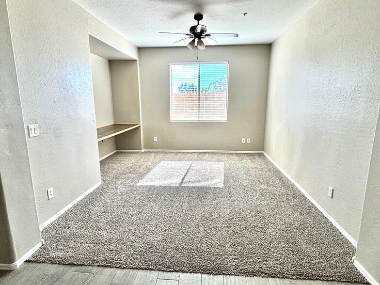 Building Photo - 29302 N 126th Ln