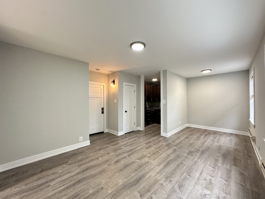 Building Photo - 4823 N Damen Ave