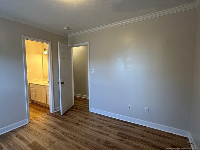 Building Photo - 1034 Canter Ln