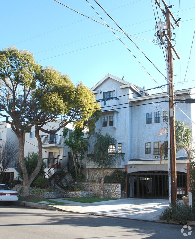 Building Photo - 5218 Cartwright Ave