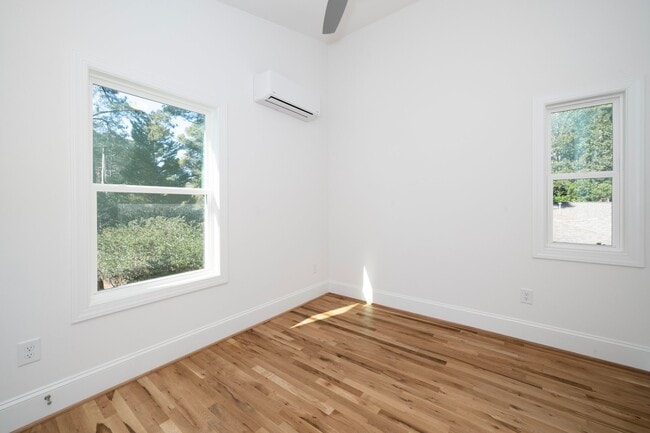 Building Photo - 138 Faircloth St