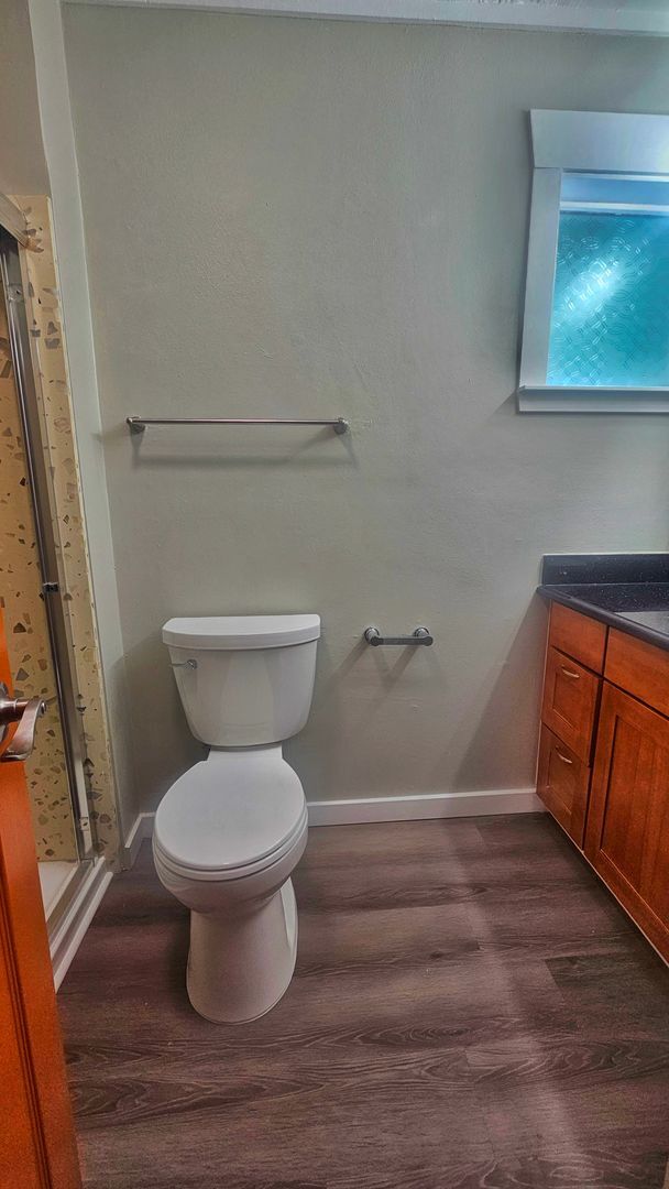 Building Photo - Charming 3-Bedroom Craftsman in Prime Seat...