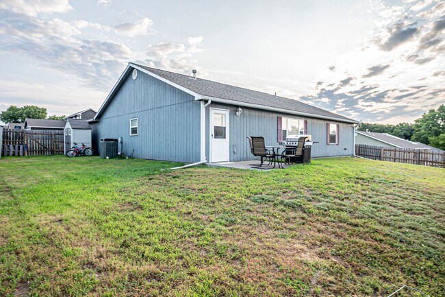 Building Photo - Please View 3D Virtual Walk-Through Before Scheduling a Showing