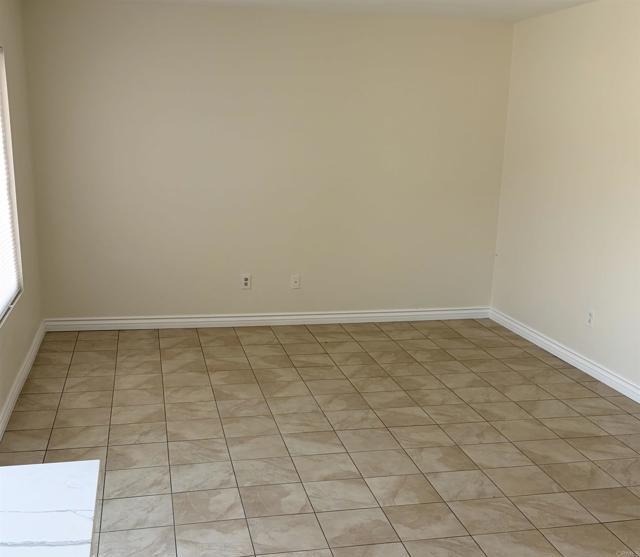 Building Photo - 6393 Viewpoint Ct