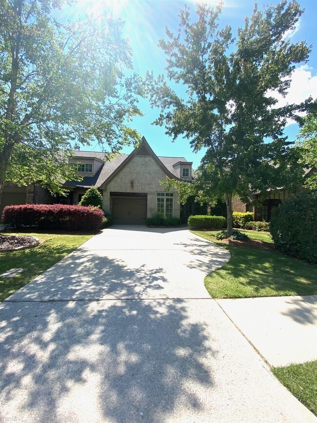 Primary Photo - 3 br, 2.5 bath Townhome - 4618 Cotswold Lane