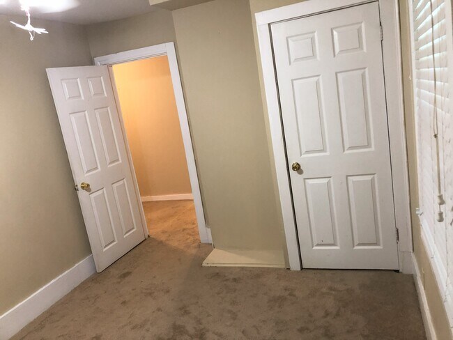 Building Photo - 703 Buford Hwy