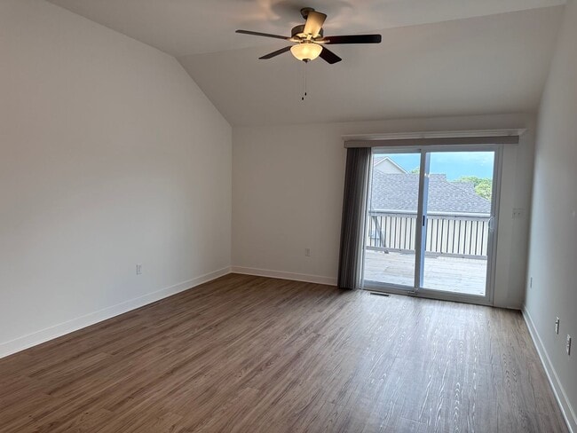 Building Photo - 3812 NW 93rd St
