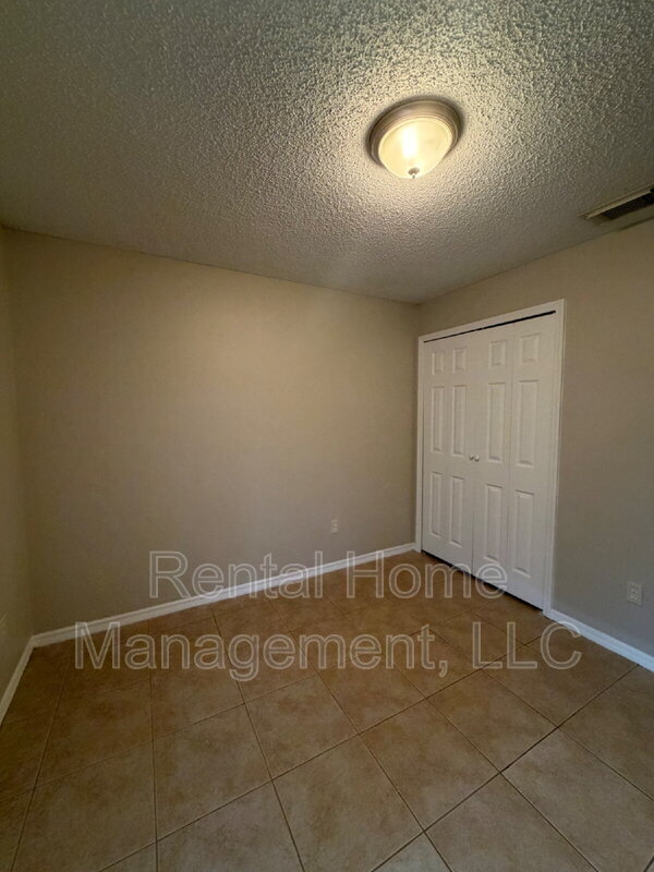 Building Photo - 149 Hazel Blvd