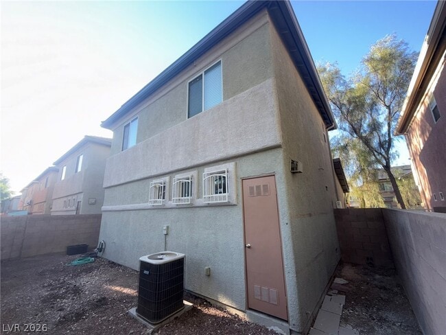 Building Photo - 5241 Starter Ave