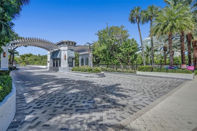 Building Photo - 406 Poinciana Island Dr