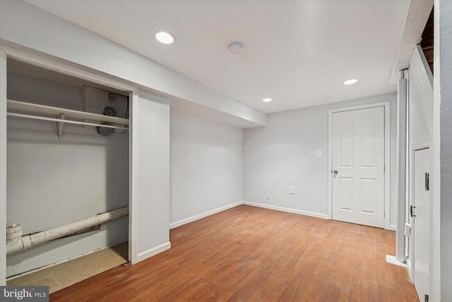 Building Photo - 2814 W Stiles St