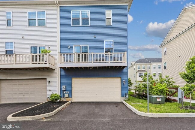 Building Photo - 14312 Potomac Heights Ln