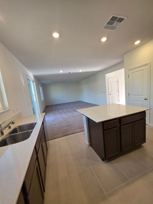 Building Photo - 2386 Satin Leaf Ct
