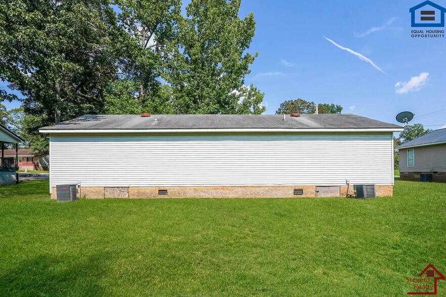 Building Photo - 174 Bybee Woods Dr