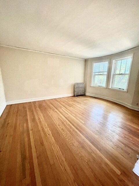 Building Photo - 4860 N Hermitage Ave