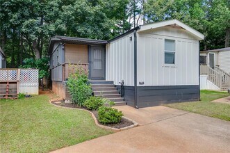 Building Photo - 3685 Fir Dr