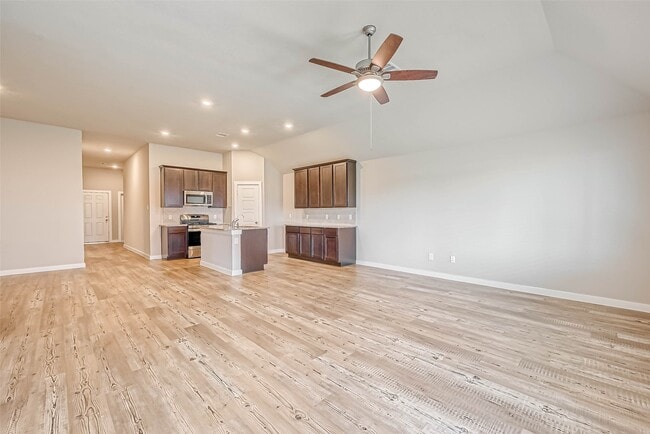 Building Photo - 2611 Westward Hl Dr