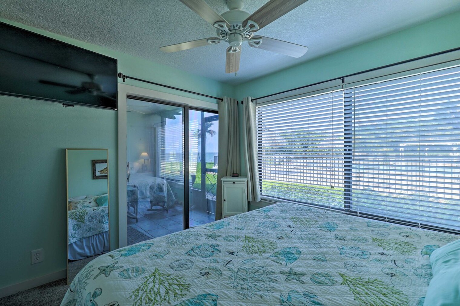 Building Photo - 6372 Palma Del Mar Blvd S