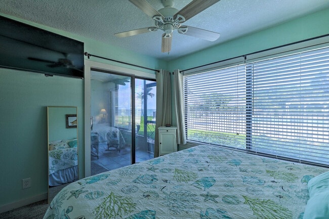 Building Photo - 6372 Palma Del Mar Blvd S