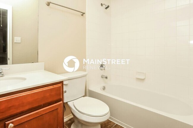 Building Photo - 4 Bedroom Pet-Friendly Home in ROYSE CITY, TX with Main Street Renewal