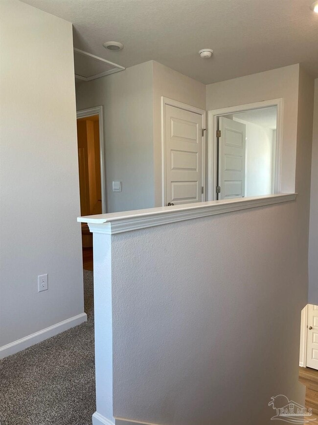 Building Photo - 10942 Blacktail Loop