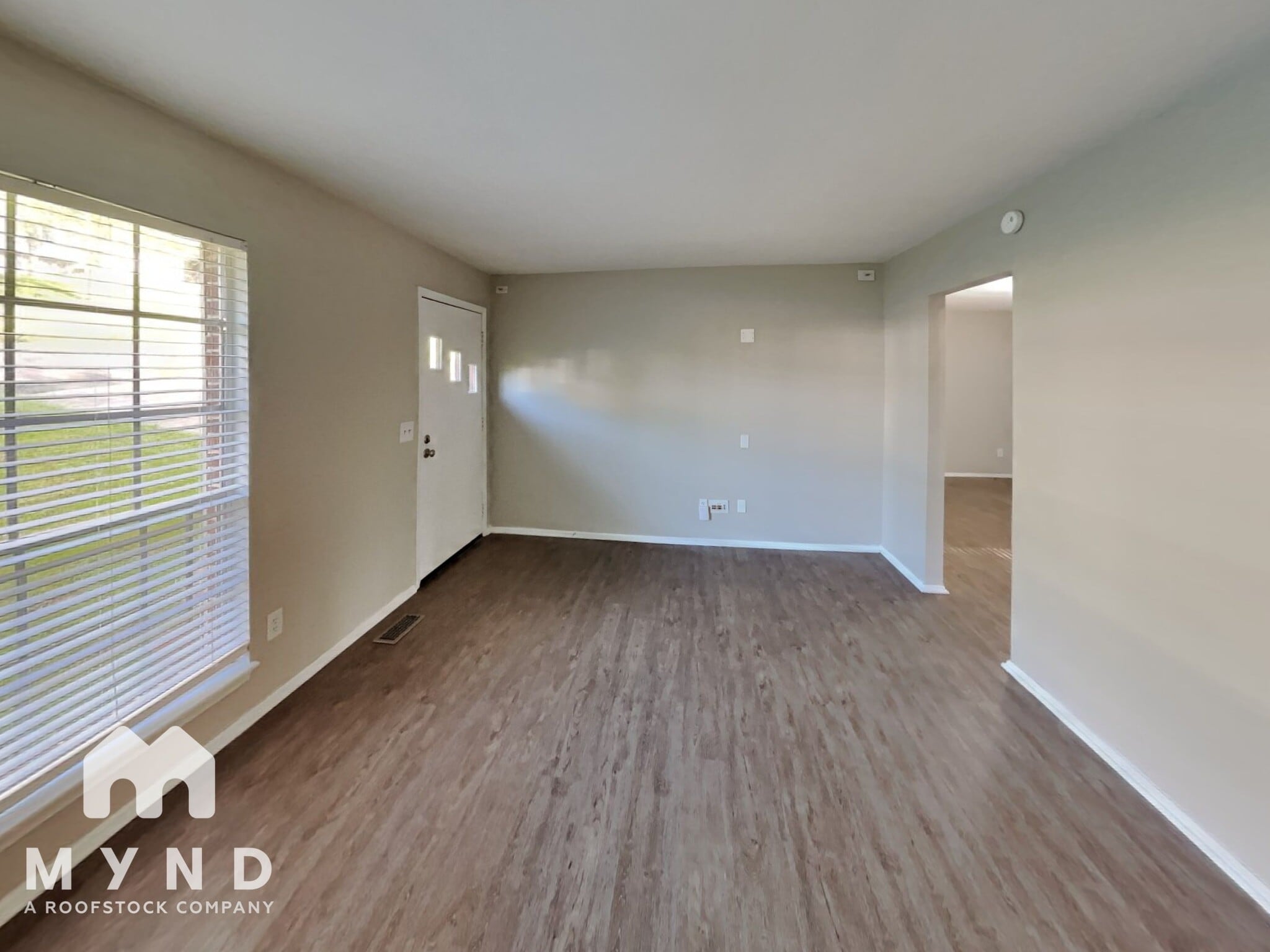 Building Photo - 933 Arcadia Cir