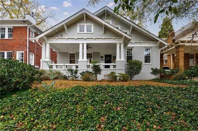 Building Photo - 654 Cresthill Ave NE