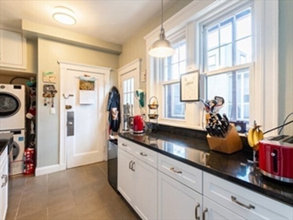 Building Photo - 400 Washington St