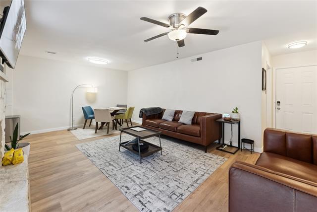 Building Photo - 5132 Amesbury Dr