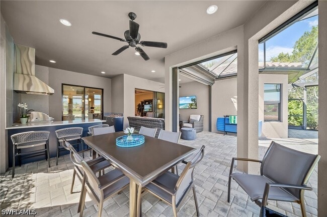 Building Photo - 9361 Terresina Dr